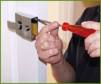 Neighborhood Locksmith Services Fort Lauderdale, FL 954-283-5719 - 10-lock-smiths