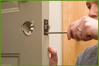 Neighborhood Locksmith Services Fort Lauderdale, FL 954-283-5719 - 13-lock-replace