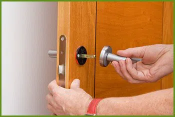 Neighborhood Locksmith Services Fort Lauderdale, FL 954-283-5719 - 14-install-new-Lock