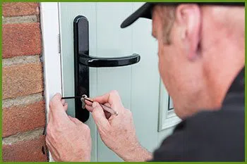Neighborhood Locksmith Services Fort Lauderdale, FL 954-283-5719 - 2-local-locksmith