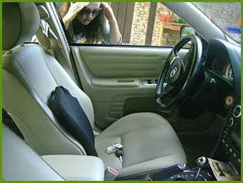 Neighborhood Locksmith Services Fort Lauderdale, FL 954-283-5719 - 20-keys-locked-in-car